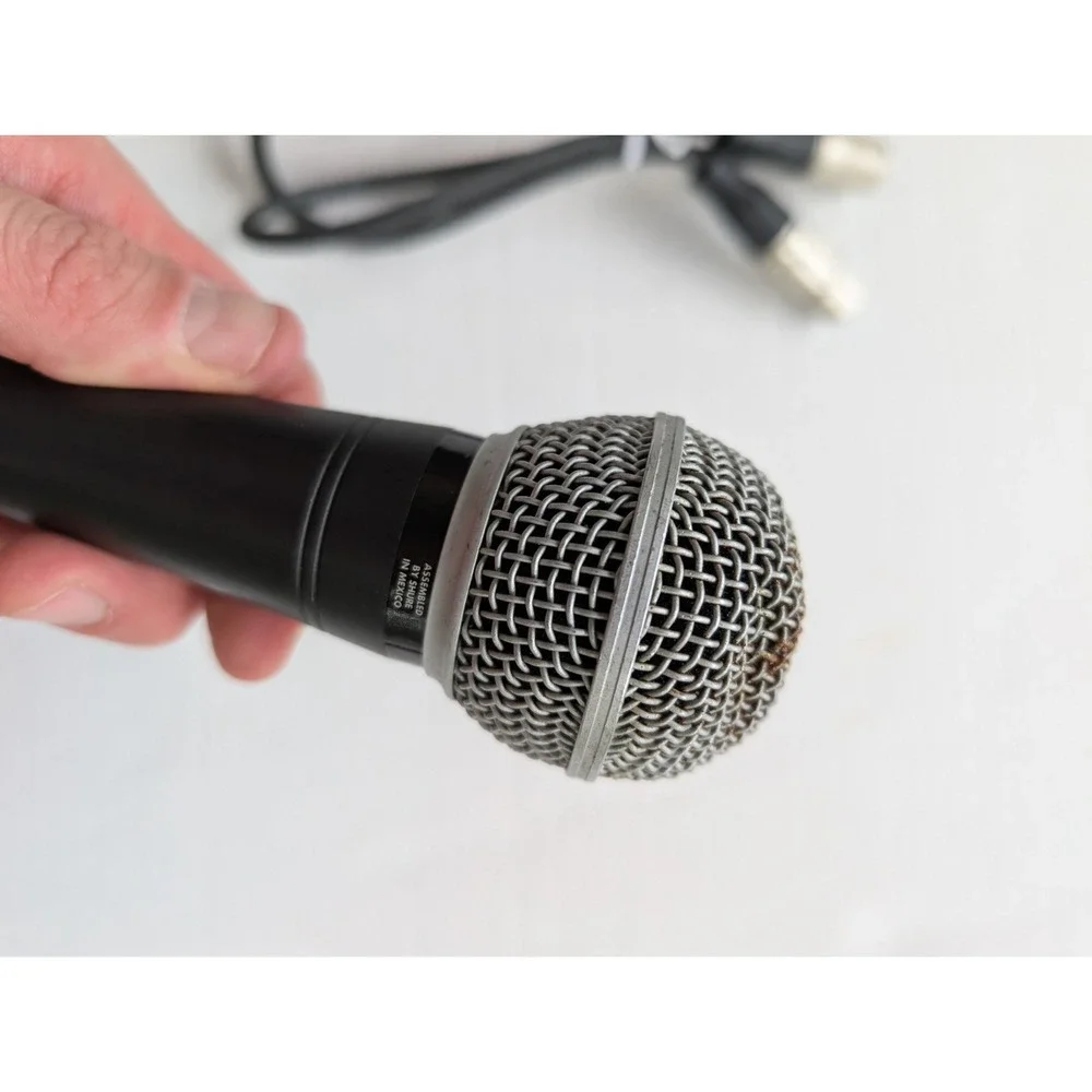 READ Shure SM48 Dynamic Wired Professional Microphone UNTESTED AS-IS